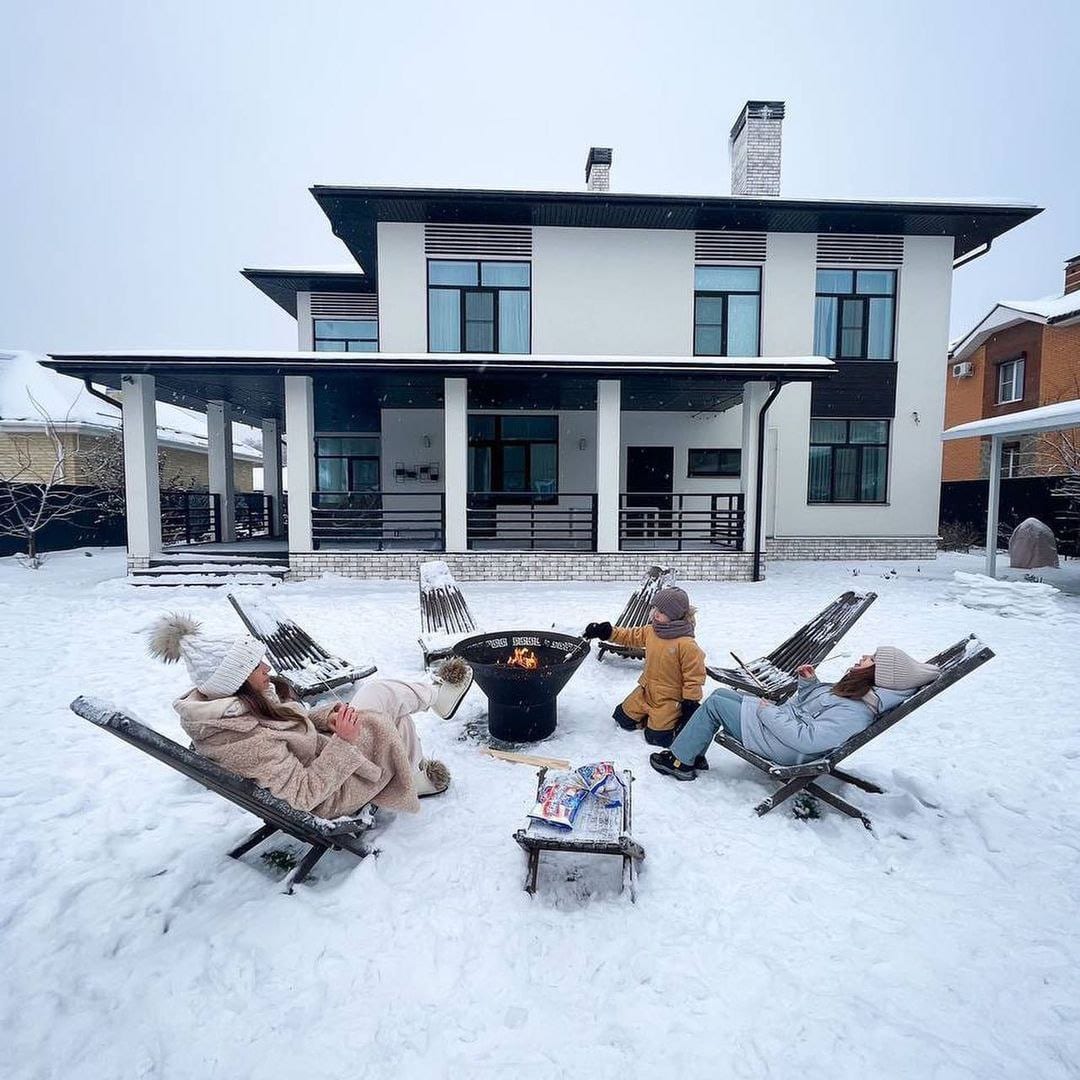 Комплект 8 + 4 RELAX Макс — 8 кресел + 4 столика